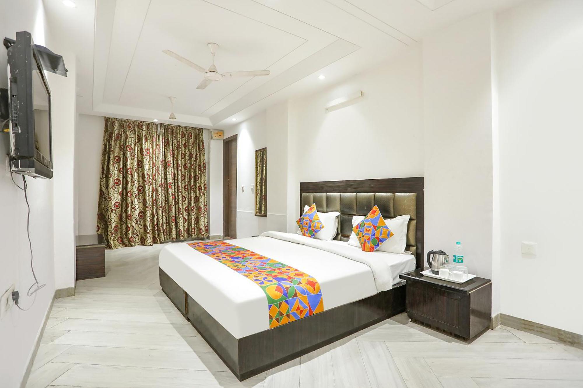 Fabexpress Lotus Palace New Delhi Eksteriør bilde