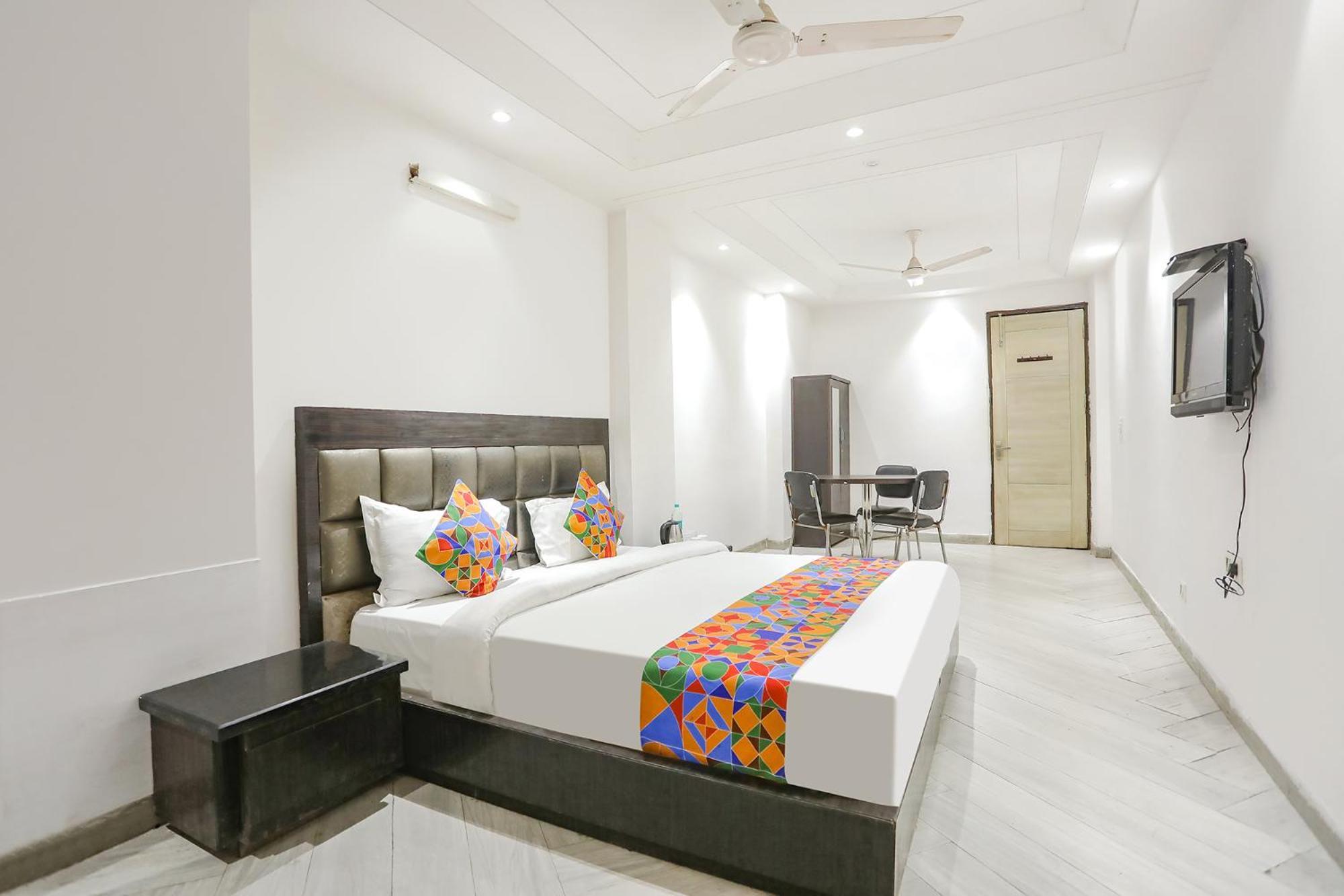Fabexpress Lotus Palace New Delhi Eksteriør bilde