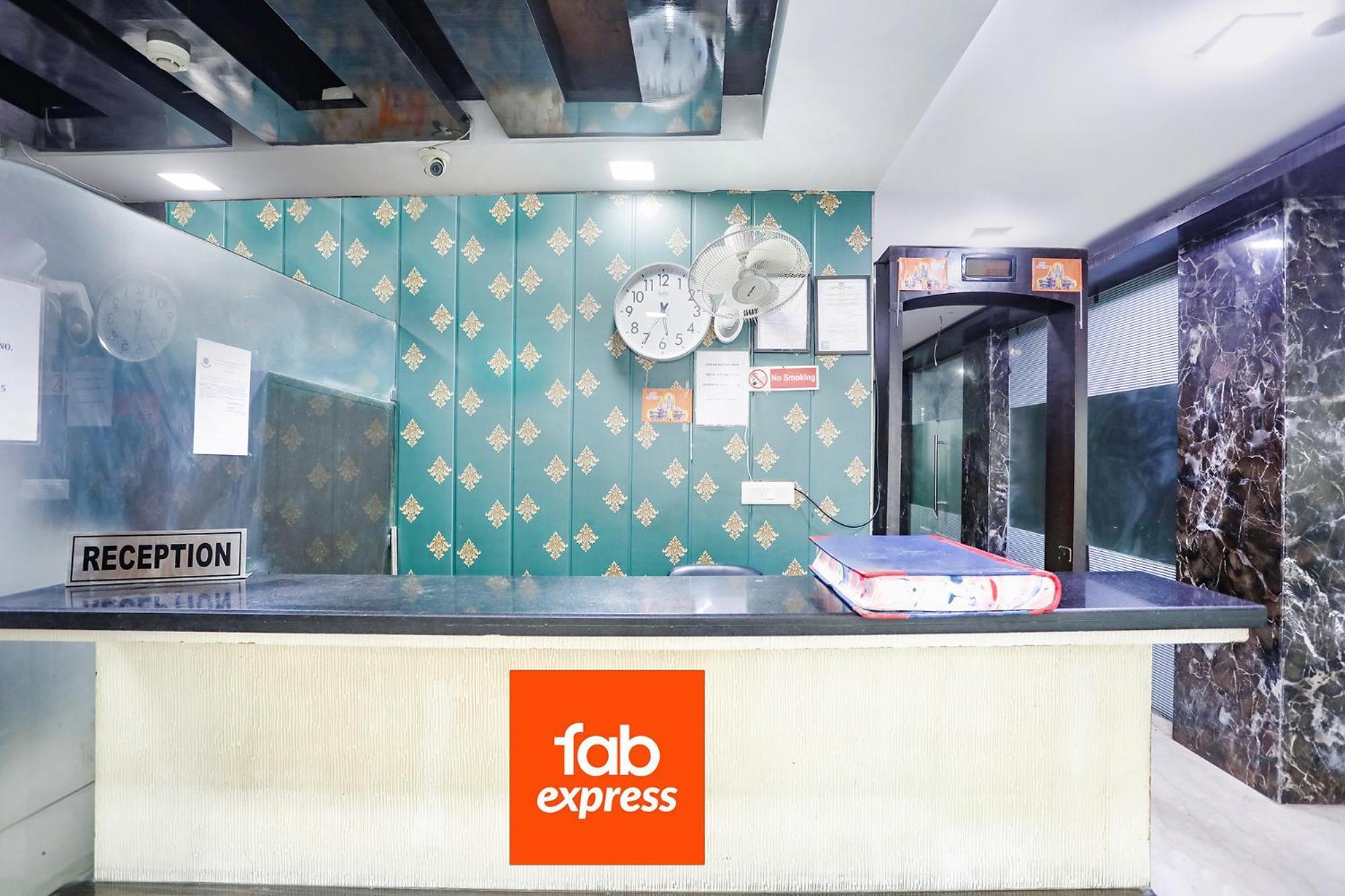 Fabexpress Lotus Palace New Delhi Eksteriør bilde